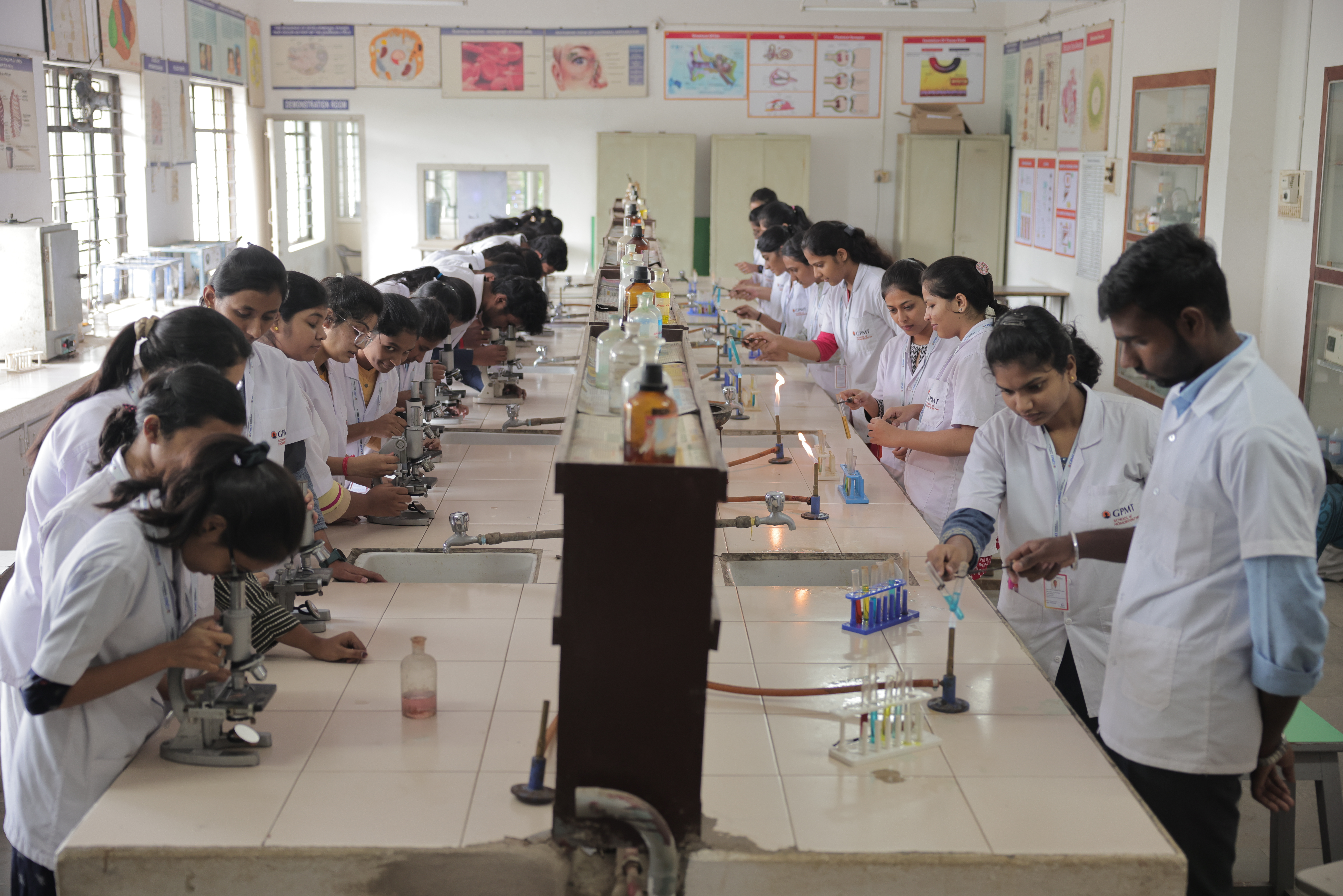 PHYSIOLOGY & BIOCHEMISTRY LAB